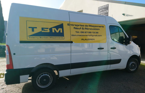 marquage de fourgon renault master burban maçonnerie